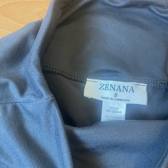 🔔 4 for $10 Zenana outfitters bike shorts athletic side cell phone pocket short - Picture 3 of 3